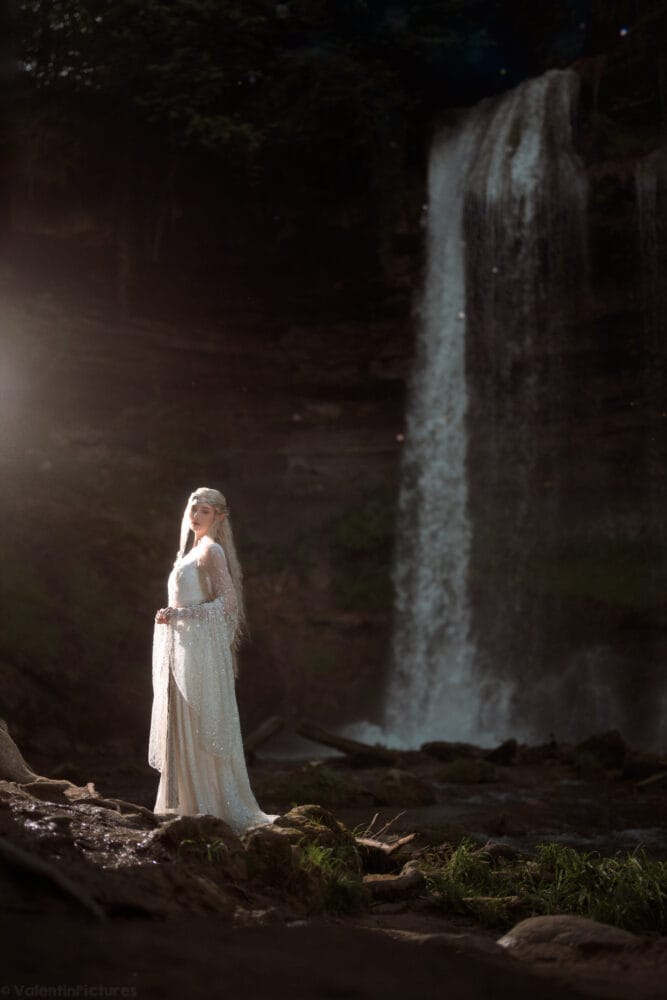 Ainlina Galadriel - Lord of the Rings December 17th, 2025