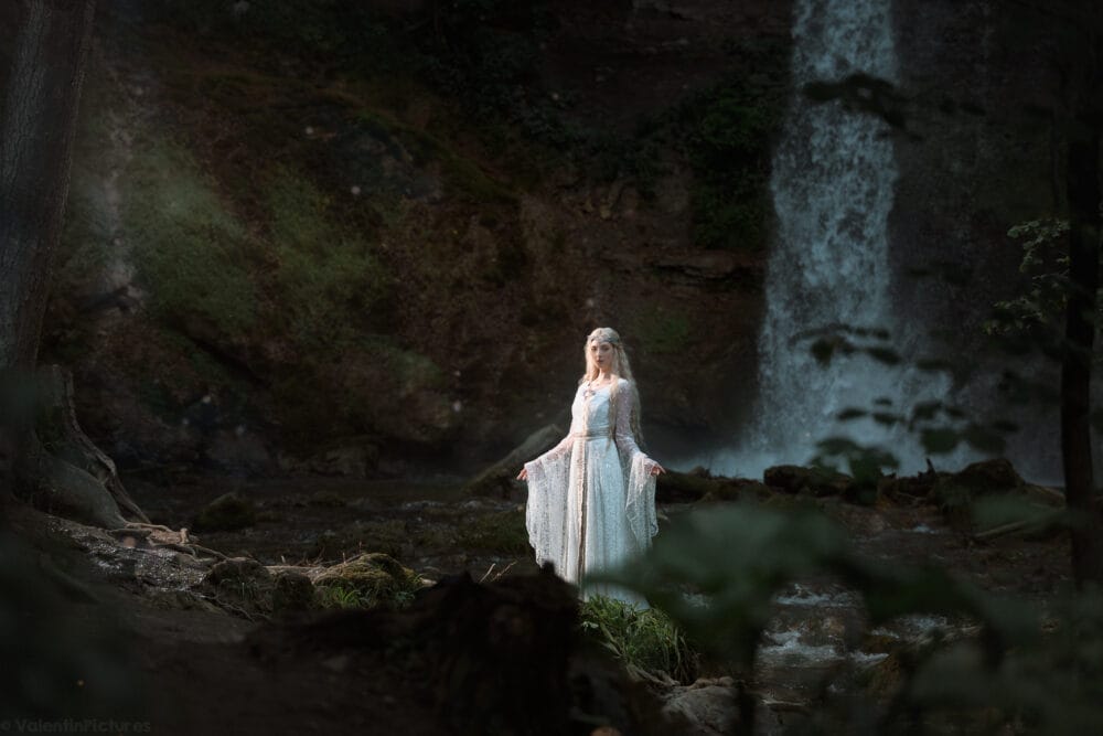 Ainlina Galadriel - Lord of the Rings December 17th, 2025