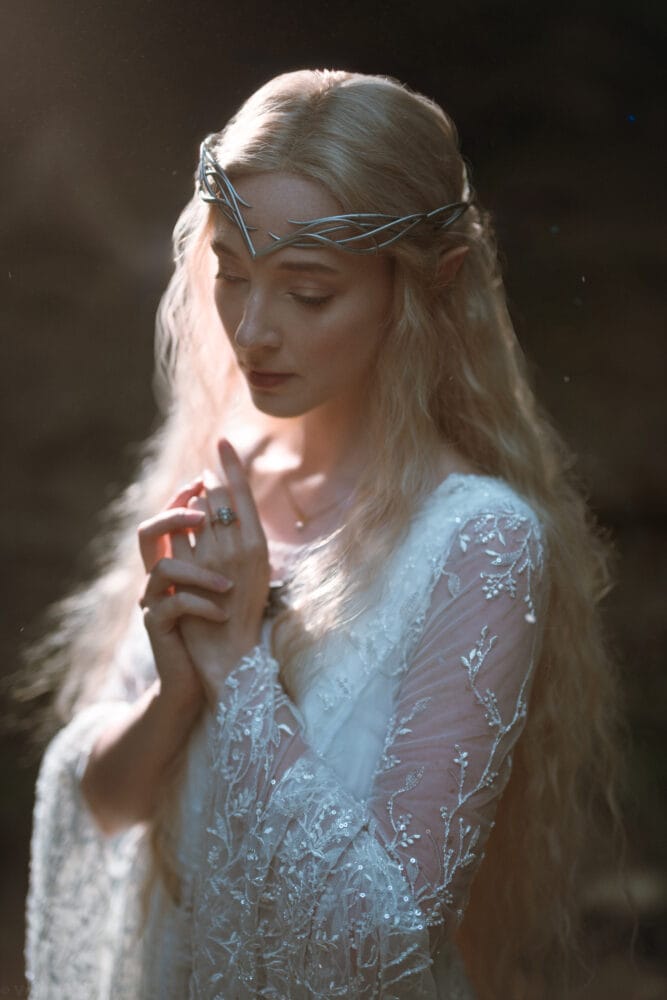 Ainlina Galadriel - Lord of the Rings December 17th, 2025