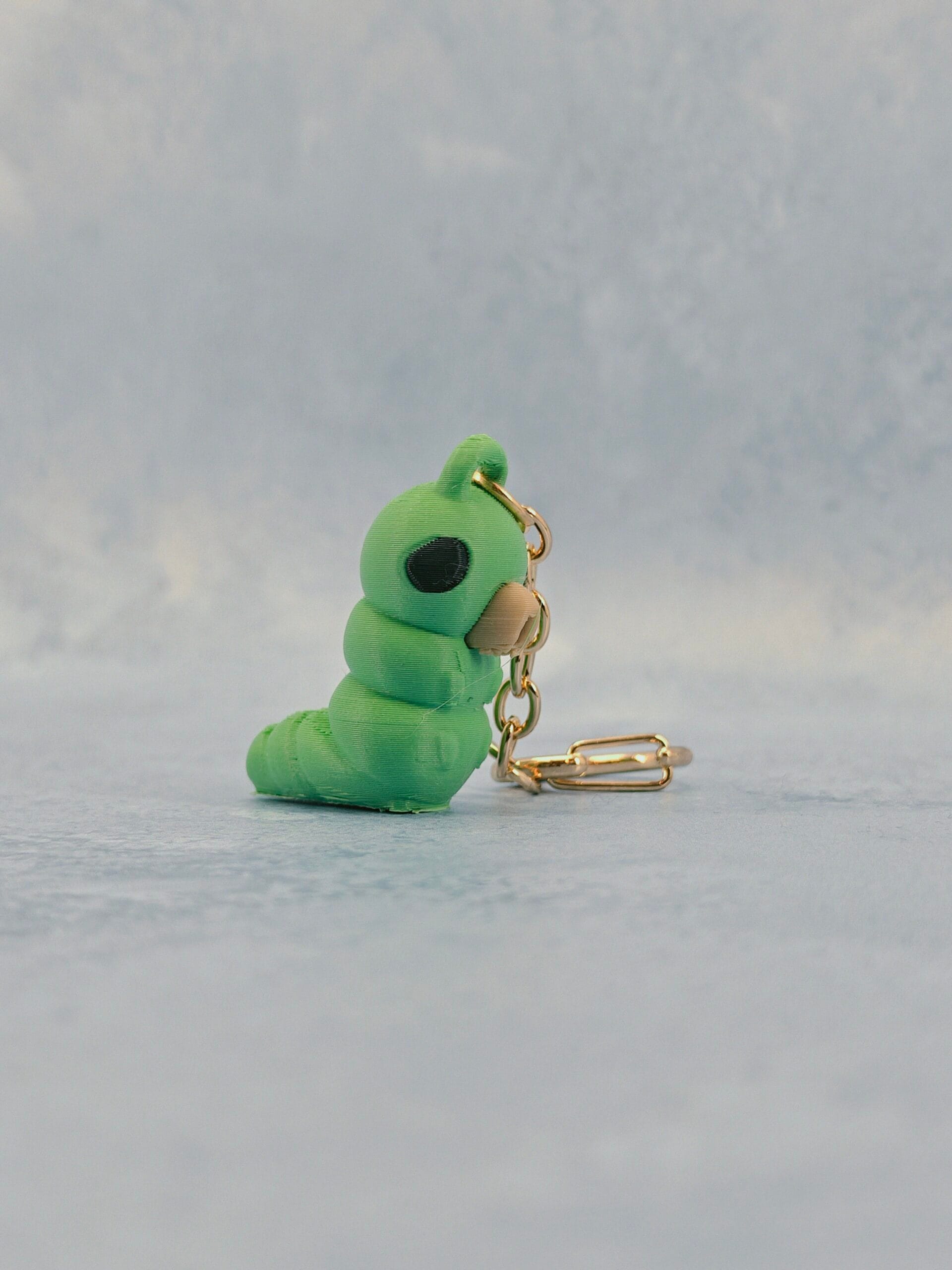 Ainlina Grubs Keychain (Happy or Sad) - Hollow Knight | Keychain Grubs Keychain (Happy or Sad) - Hollow Knight | Keychain - Image 2