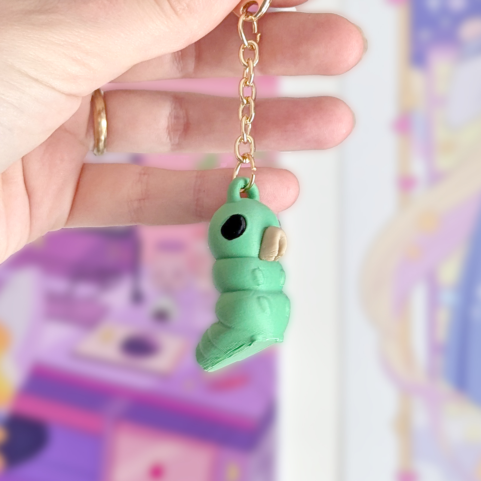 Ainlina Grubs Keychain (Happy or Sad) - Hollow Knight | Keychain Grubs Keychain (Happy or Sad) - Hollow Knight | Keychain - Image 3